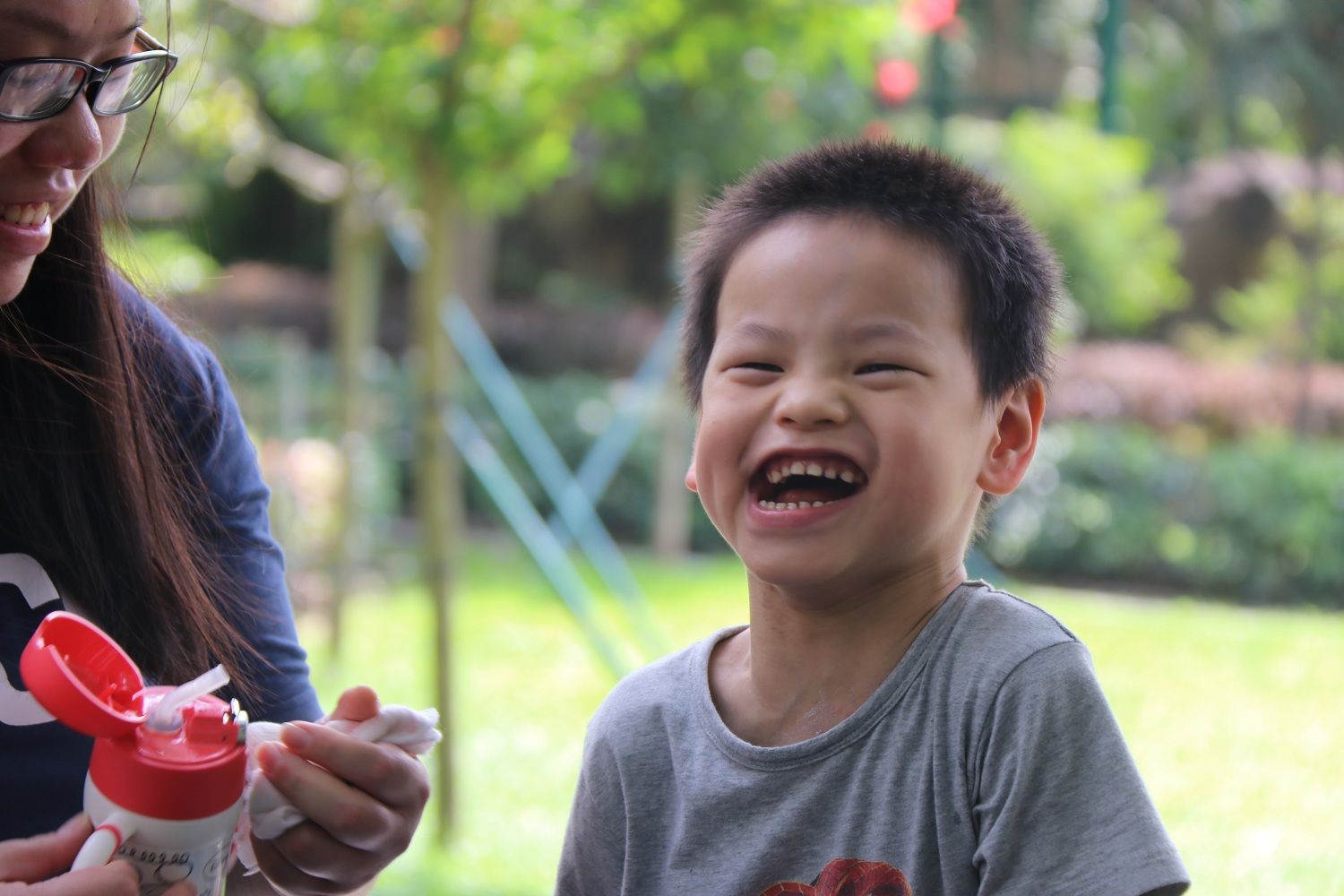 有片!【母亲节快乐】天使综合症选择了他