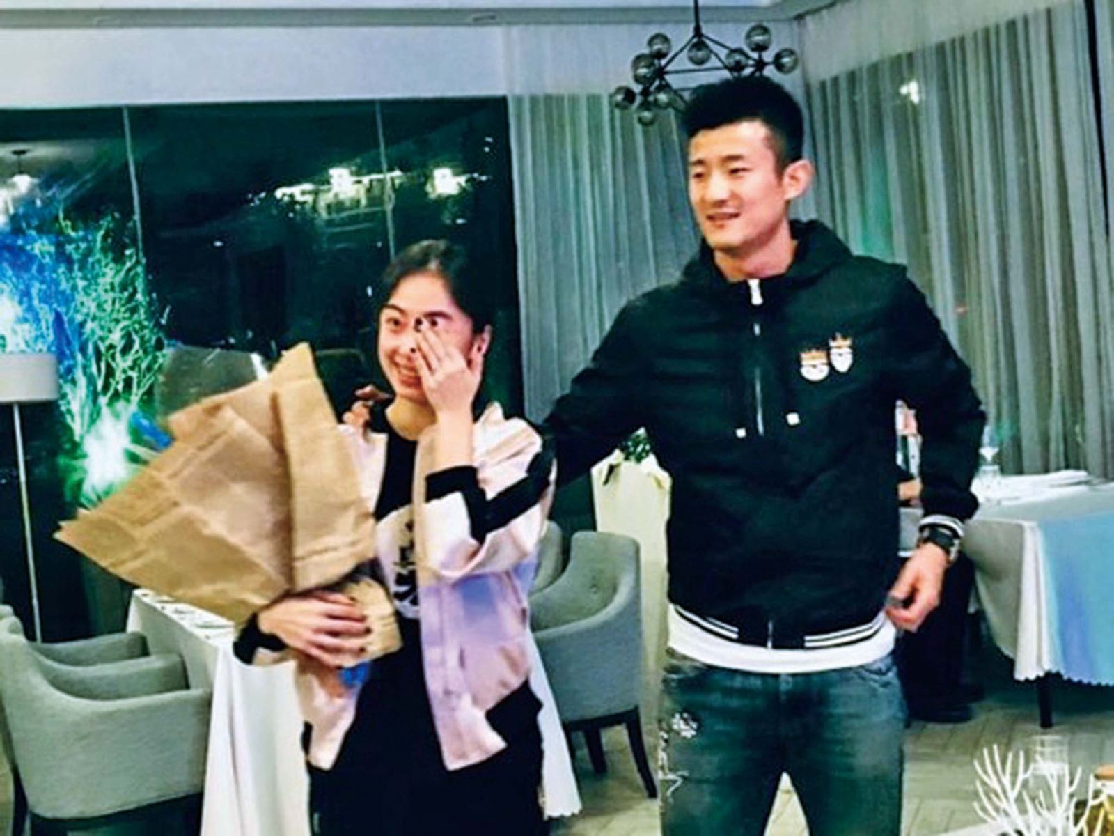 谌龙王适娴现身领证 火速结为合法夫妻-澳门葡京赌场官网