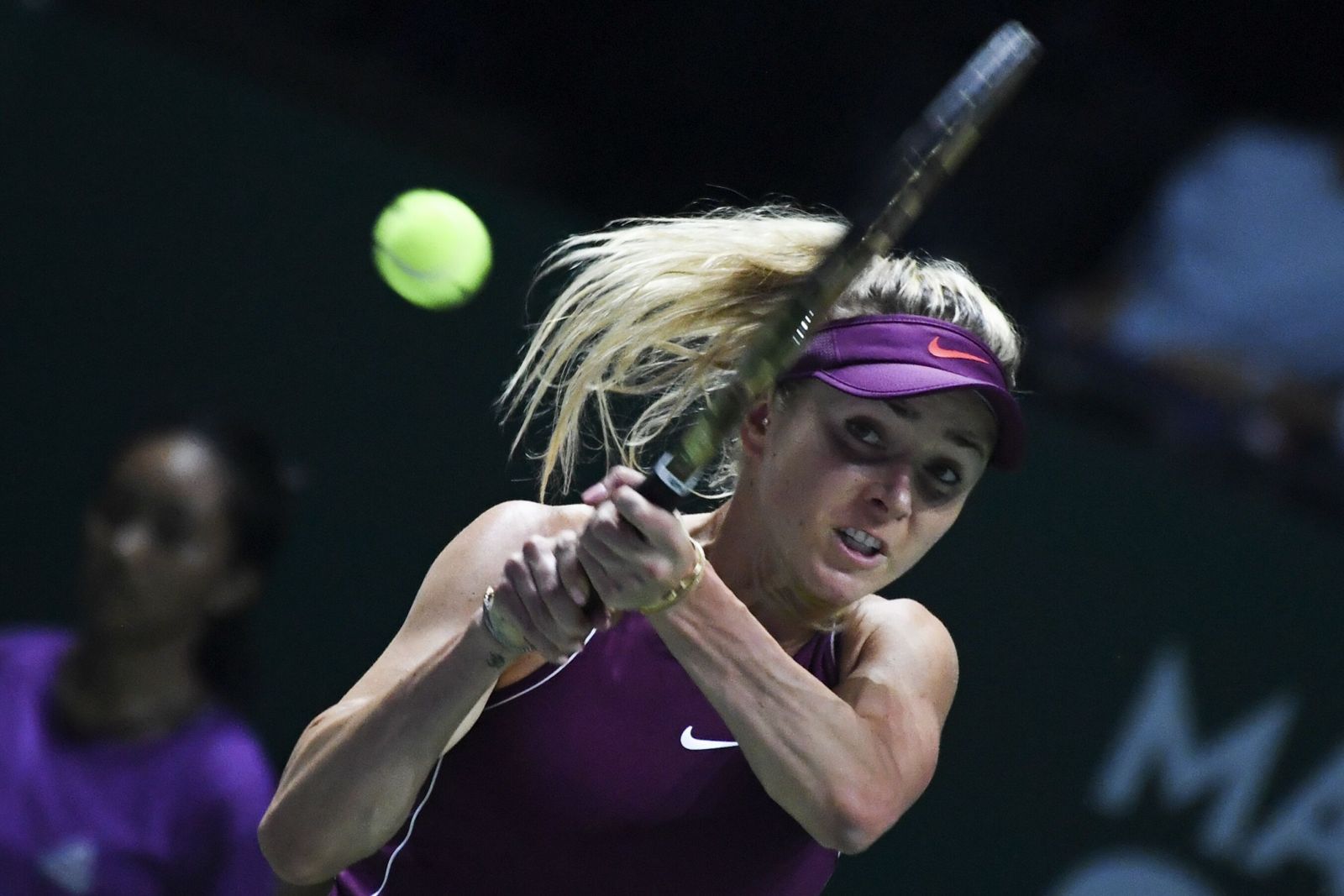 施维杜莲娜首度封后