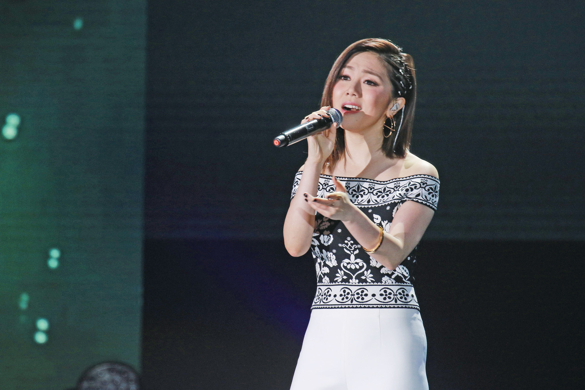 华语金曲奖颁奖礼 邓紫棋夺四奖成大赢家-澳门葡京赌场官网