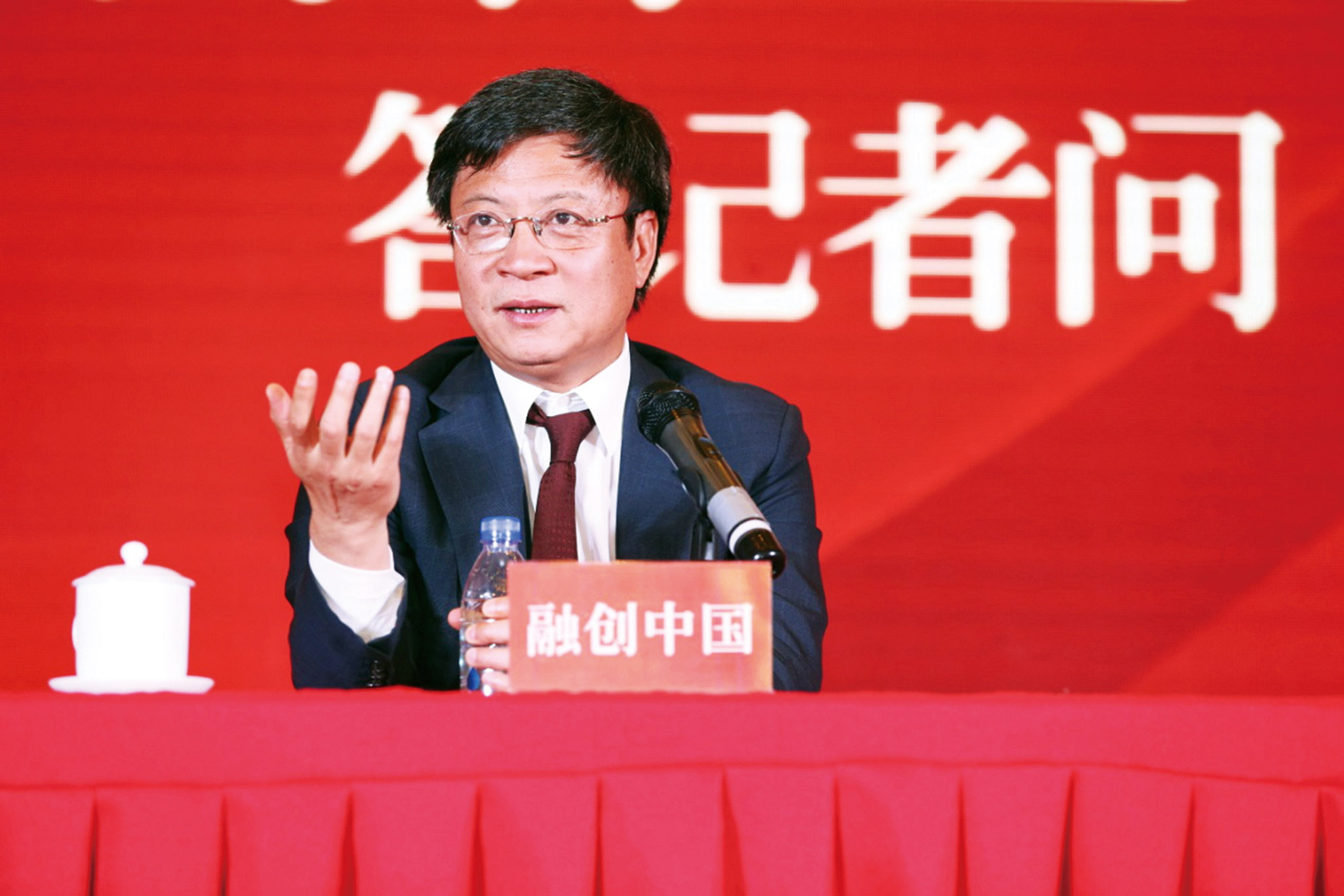 融创中国董事长孙宏斌认为内地房地产已很难再增长.(互联网图片)