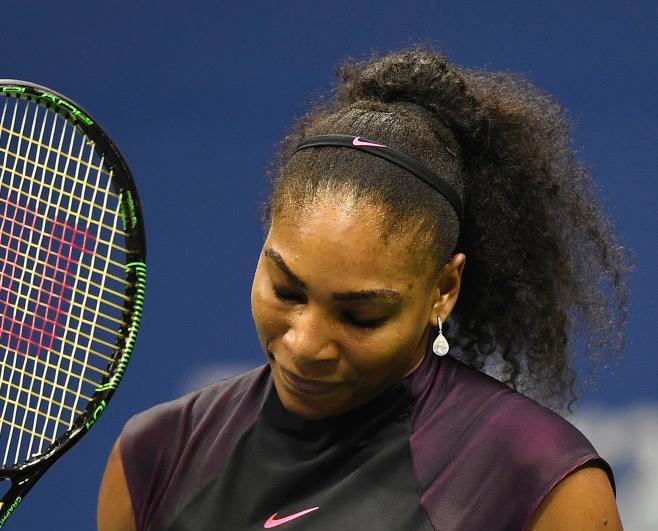 细威公布订婚喜讯