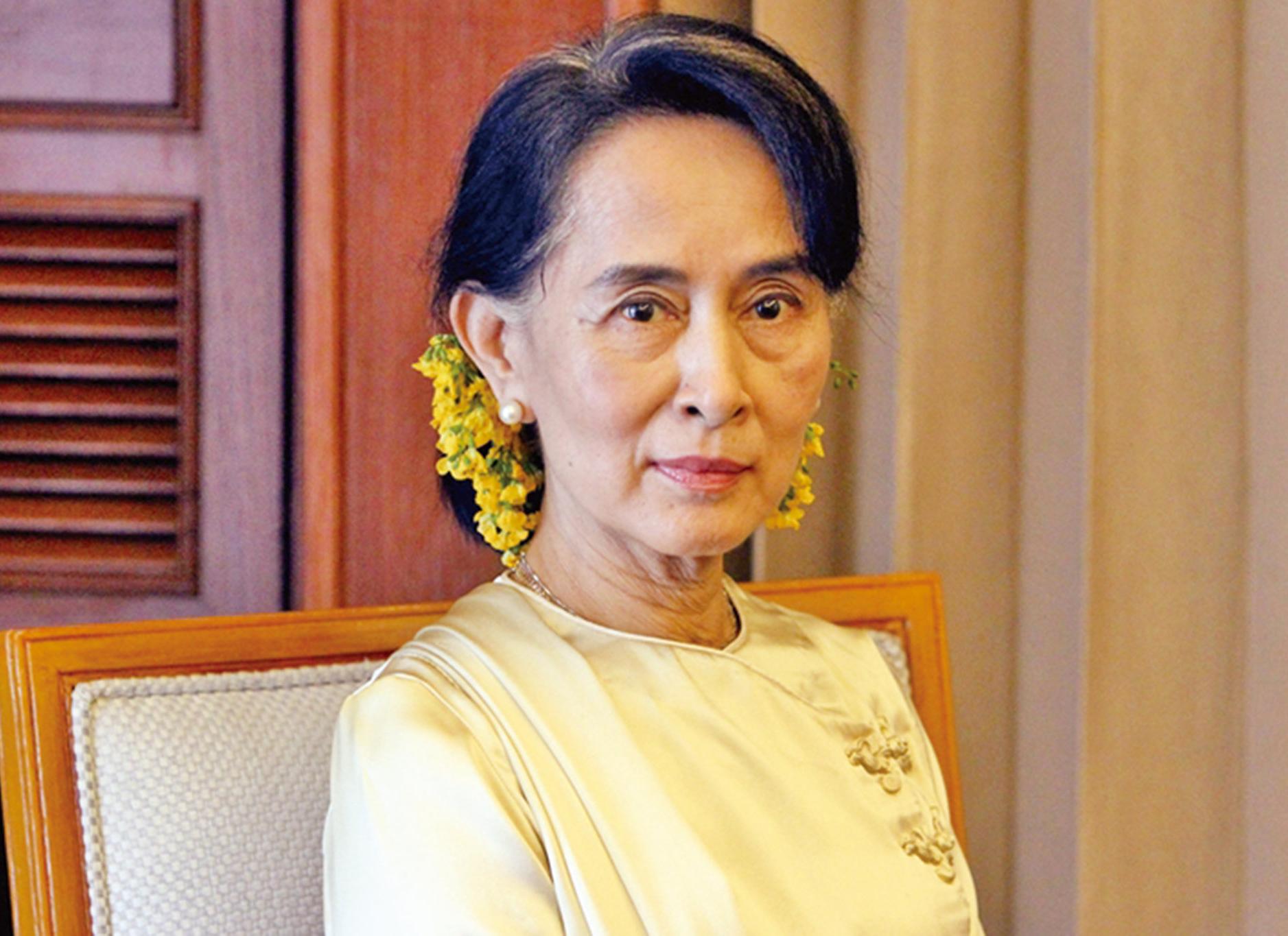 13诺奖得主谴责昂山素姬