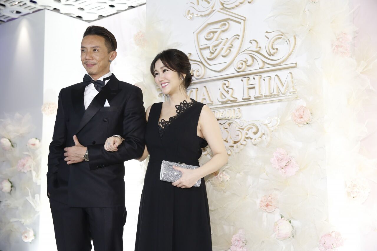 谢安琪顺利诞下b女