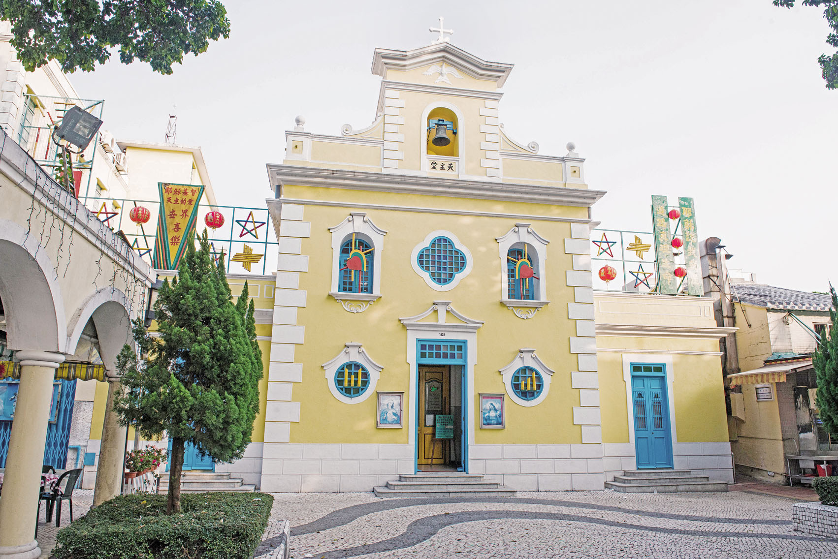 绘出七彩圣堂 神父也疯狂!-澳门葡京赌场官网