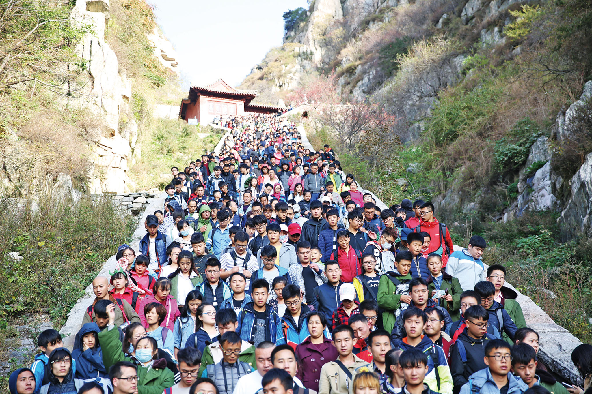 黄金周真的「产黄金」?