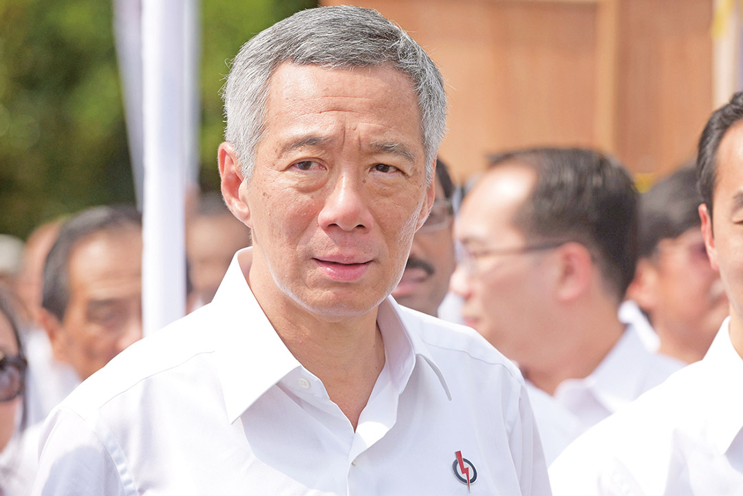 李显龙表示,南海问题需要拿上谈判桌解决.(美联社图片)