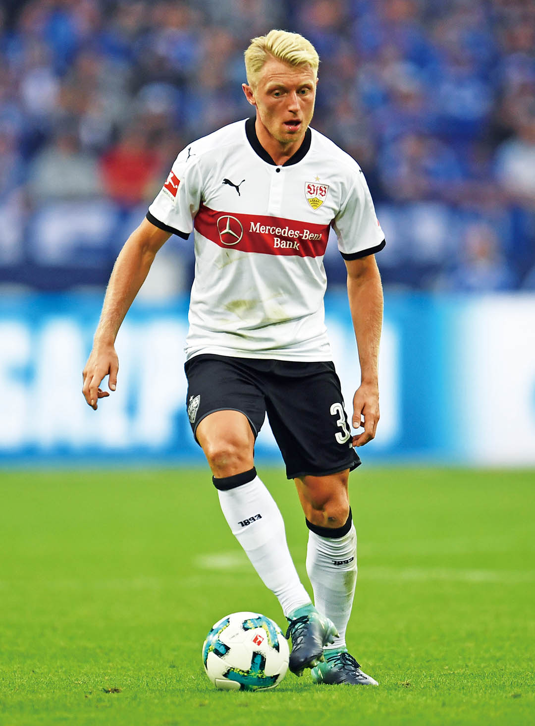 史特加炮声隆隆