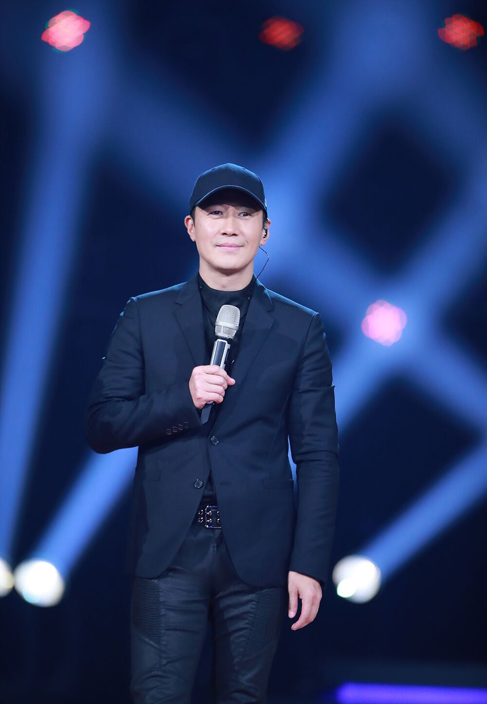 黎明扮煎蛋侠上《蒙面唱将》