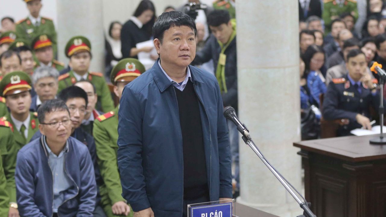 即时新闻 越共前高层丁罗升涉贪判囚13年 22/01